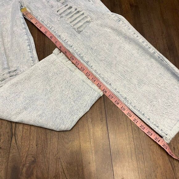 Guess Acid Wash Y2K Wide Leg Crop Jeans - Picture 9 of 11